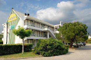 Bollene France Hotel Exclusive Discount Code Agoda.com