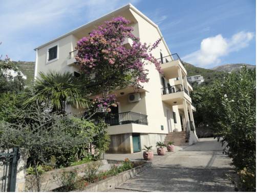 Petrovac na Moru Montenegro Exklusiver Rabattcode Booking.com Hotels